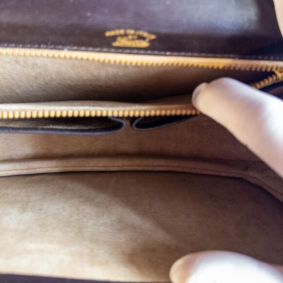 Vintage GUCCI ITALY 1970's Suede & Leather Horse-Bit Purse - Picture 8 of 9